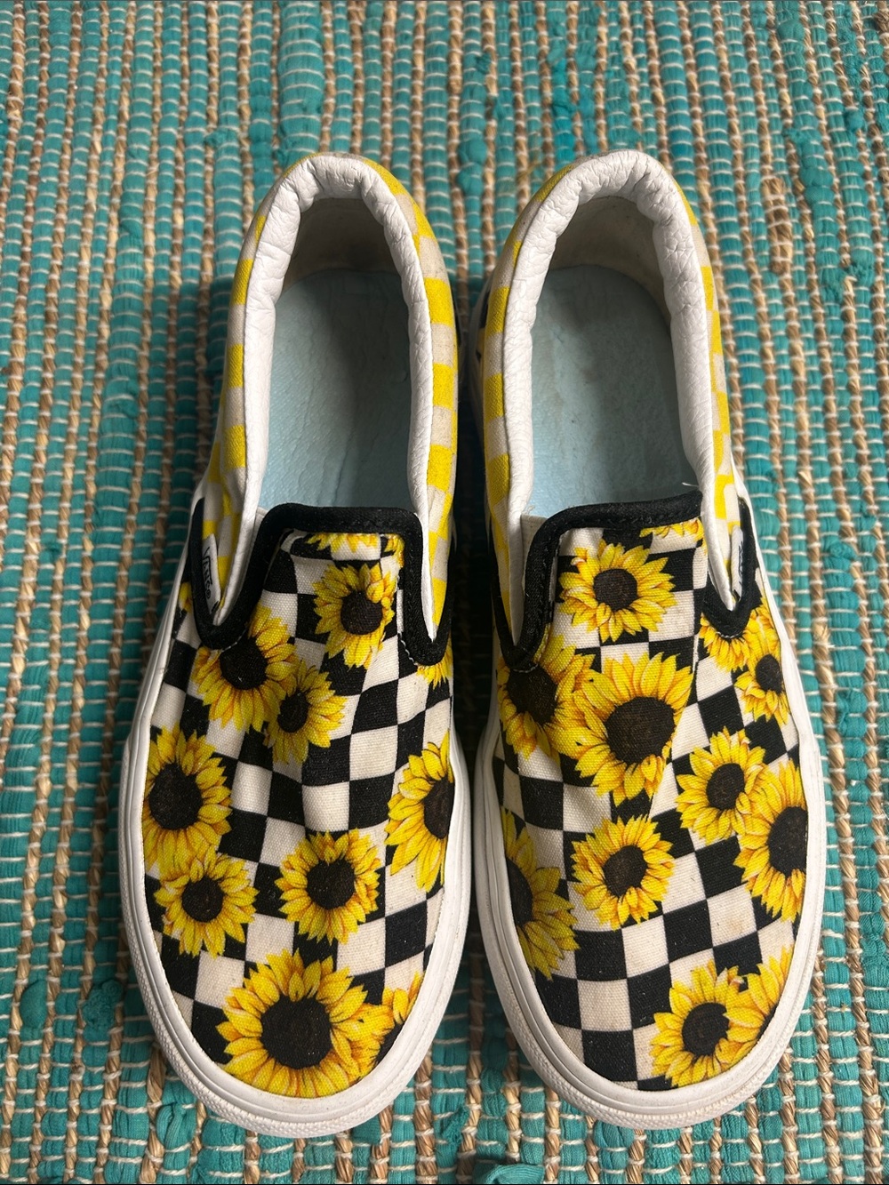 Woman’s vans shoes